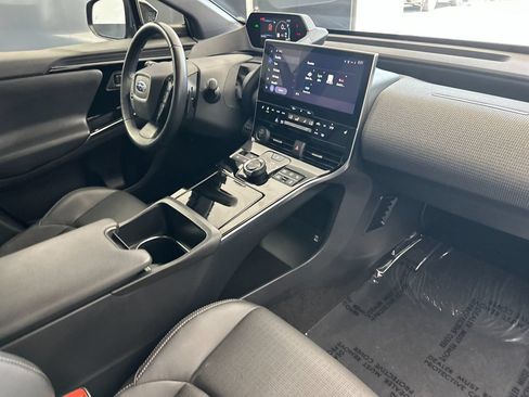 Used 2023 Subaru Solterra AWD image 15