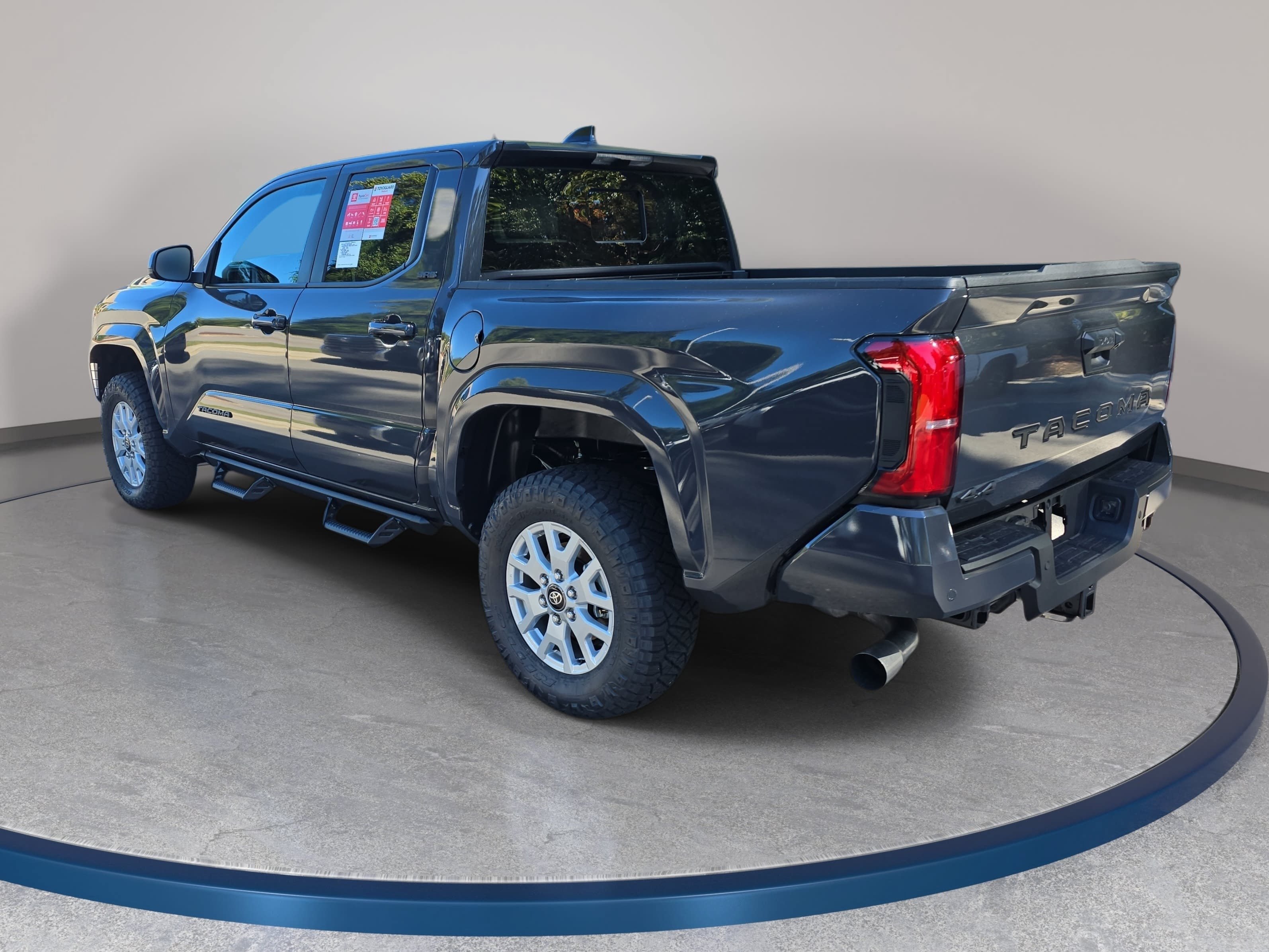 New 2026 Toyota Tacoma SR5 w/ SR5 Upgrade Package AWD/4WD image 7