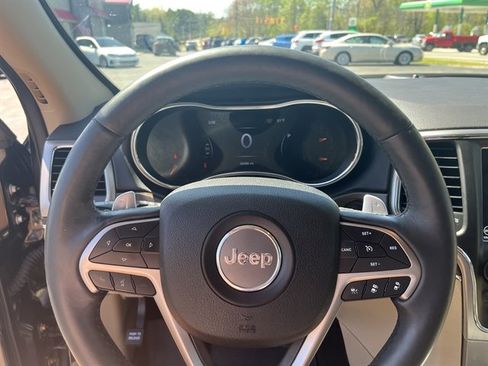 Used 2018 Jeep Grand Cherokee Limited w/ Luxury Group II AWD/4WD image 21
