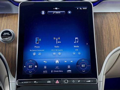 Used 2024 Mercedes-Benz GLC 300 4MATIC image 14