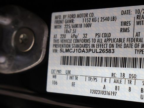 Used 2023 Lincoln Corsair Standard image 53