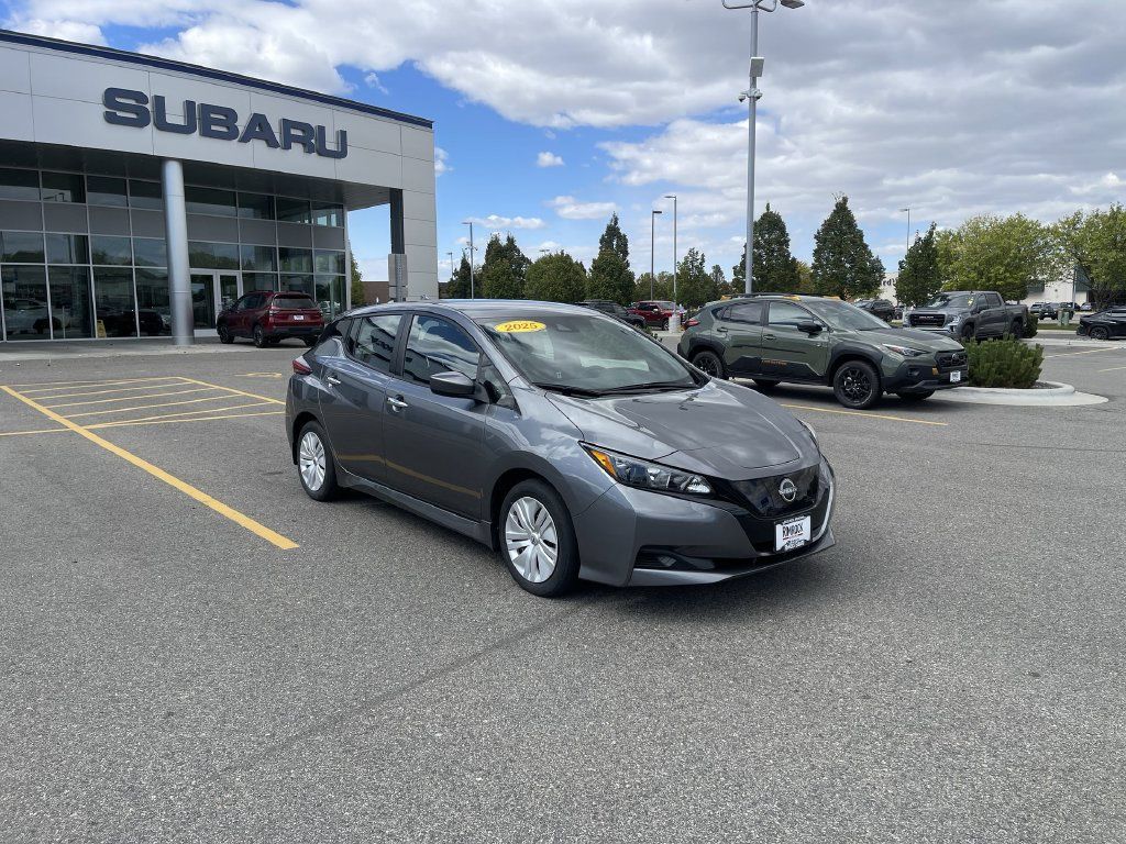 Used 2025 Nissan Leaf S FWD image 12