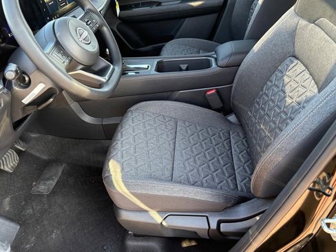 New 2026 Nissan Kicks SV w/ SV Premium Package image 15