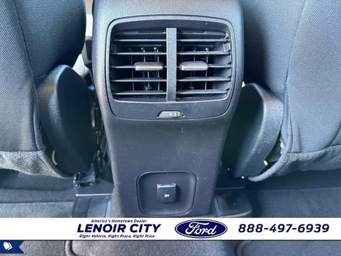 Certified 2020 Ford Escape SE image 14