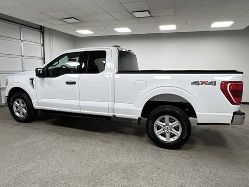 Used 2022 Ford F150 XLT w/ Equipment Group 301A Mid image 6