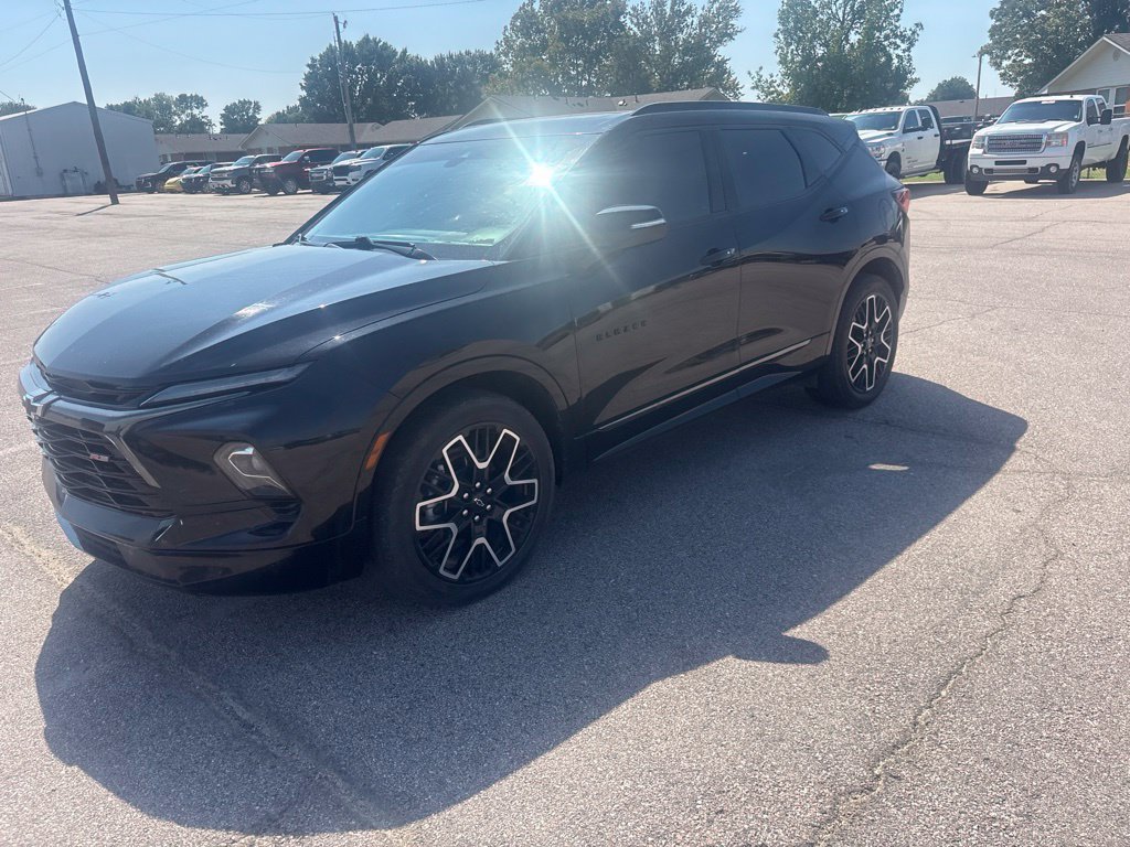 Used 2023 Chevrolet Blazer RS w/ Driver Confidence II Package AWD/4WD image 8
