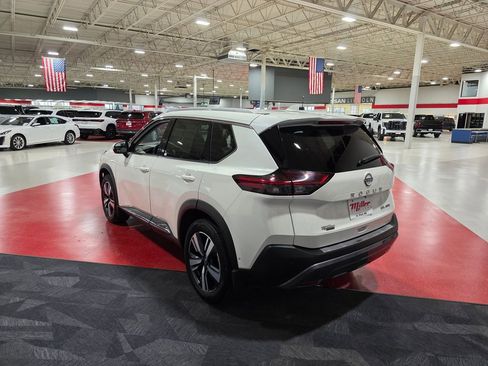 Used 2023 Nissan Rogue SL w/ SL Premium Package AWD/4WD image 6