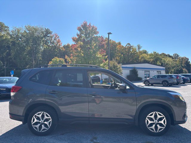 Used 2023 Subaru Forester Premium AWD/4WD image 9