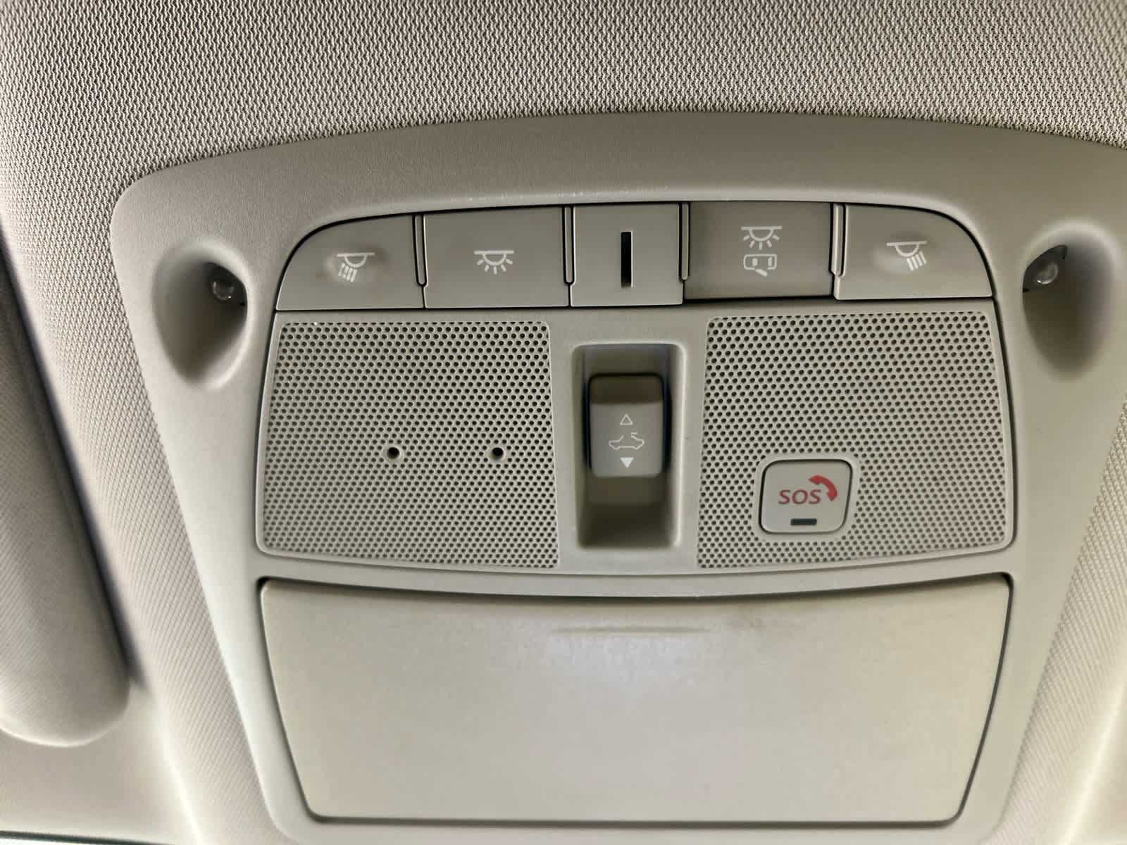 Used 2019 Nissan Pathfinder Platinum AWD/4WD image 9