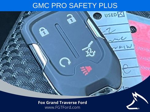 Used 2022 GMC Terrain SLE w/ Driver Convenience Package FWD image 29
