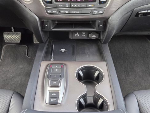 Certified 2025 Honda Ridgeline RTL image 19