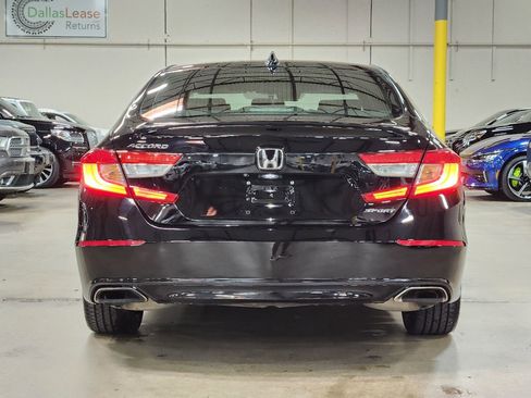 Used 2019 Honda Accord Sport image 10