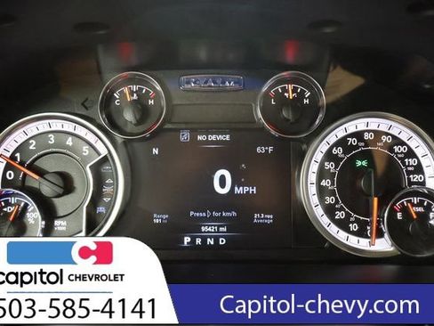Used 2017 RAM 1500 Laramie w/ Convenience Group AWD/4WD image 18