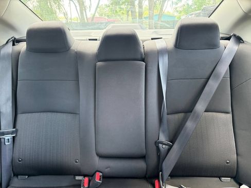 Used 2025 Nissan Altima 2.5 SV FWD image 38