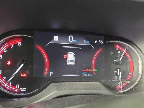 Used 2025 Toyota RAV4 XLE image 16