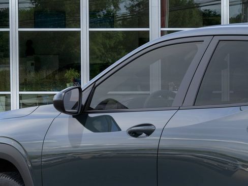 New 2026 Chevrolet Trax LS w/ LS Convenience Package FWD image 12