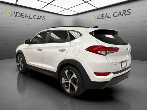 Used 2016 Hyundai Tucson Limited w/ Option Group 03 FWD image 3
