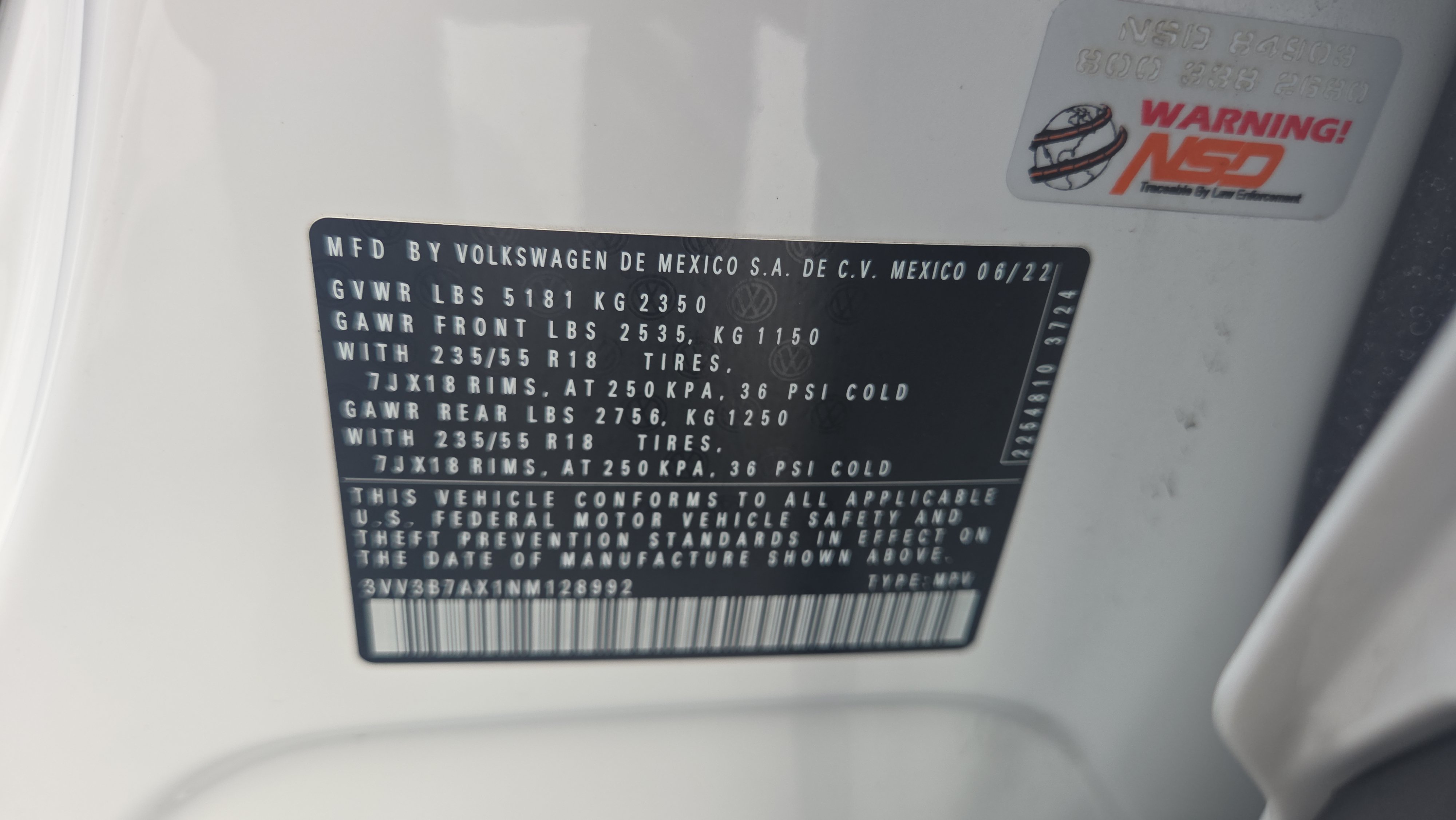 Used 2022 Volkswagen Tiguan SE FWD image 24