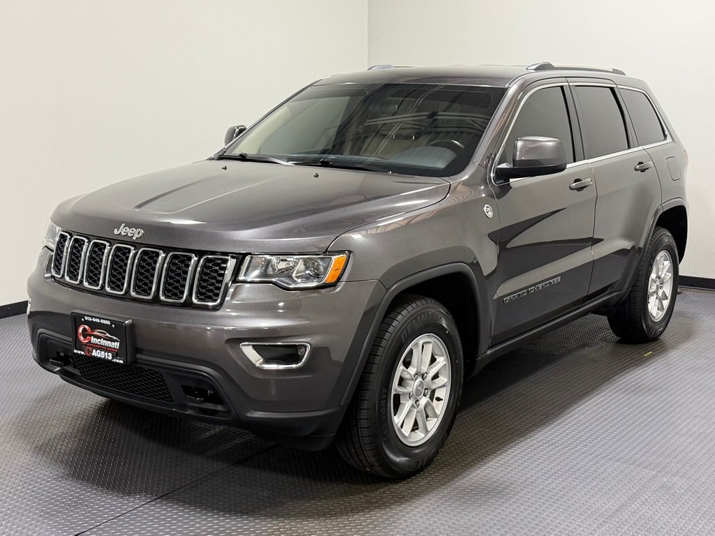 Used 2020 Jeep Grand Cherokee Laredo AWD/4WD image 1