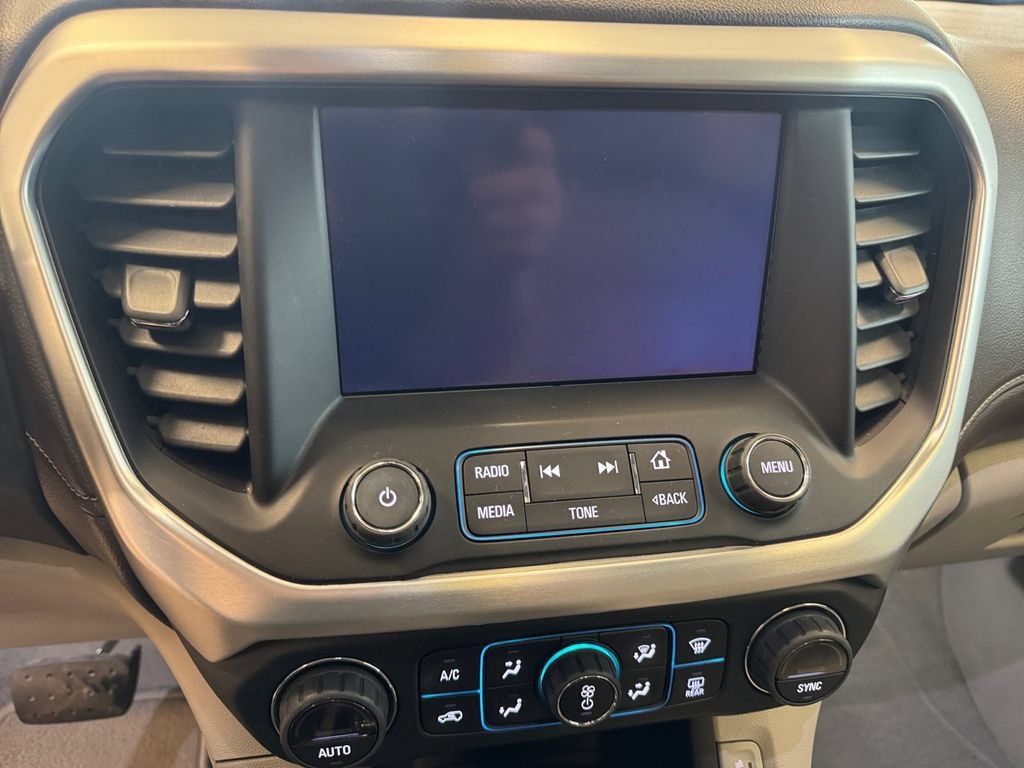 Used 2017 GMC Acadia SLT AWD/4WD image 20