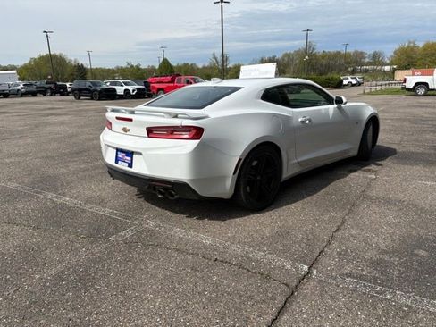 Used 2017 Chevrolet Camaro SS RWD image 3
