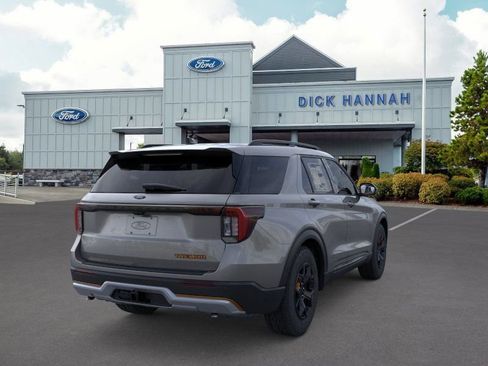 New 2026 Ford Explorer Tremor w/ Tremor Convenience Package image 9