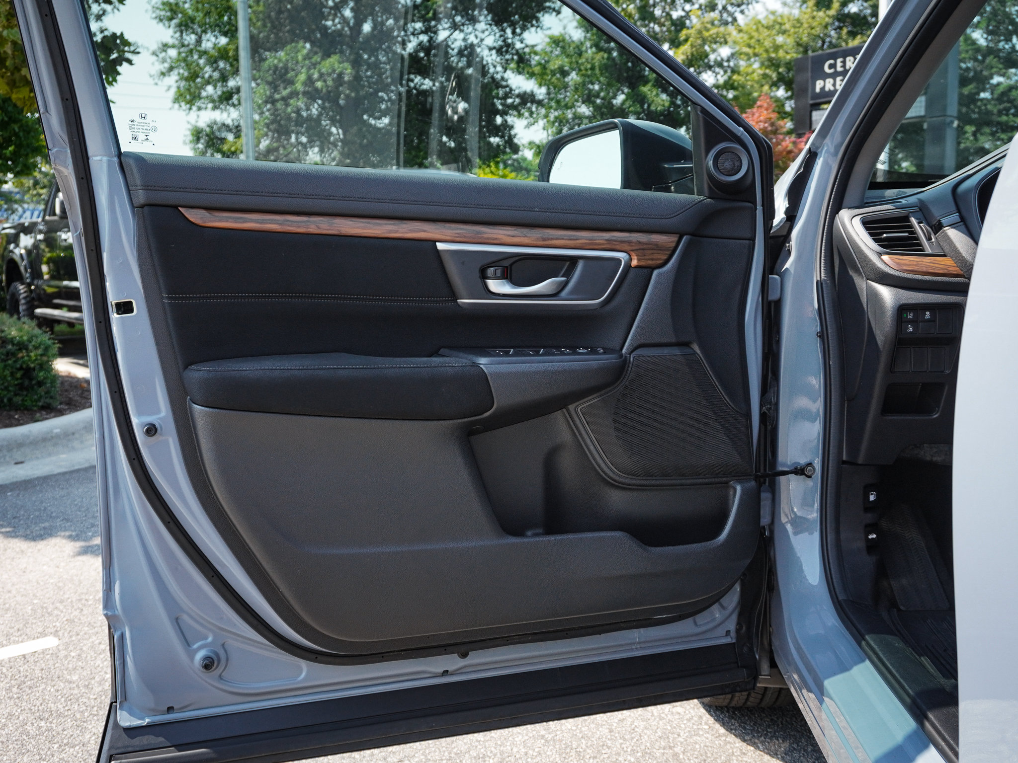 Used 2022 Honda CR-V EX image 14