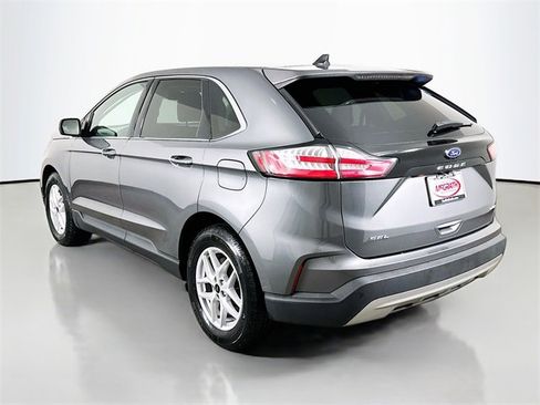 Used 2024 Ford Edge SEL image 14