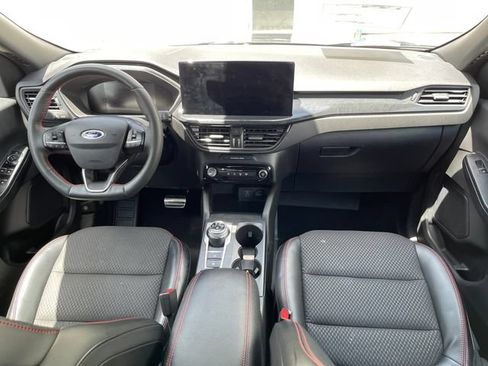 Used 2023 Ford Escape ST-Line w/ Tech Pack #1 AWD/4WD image 33