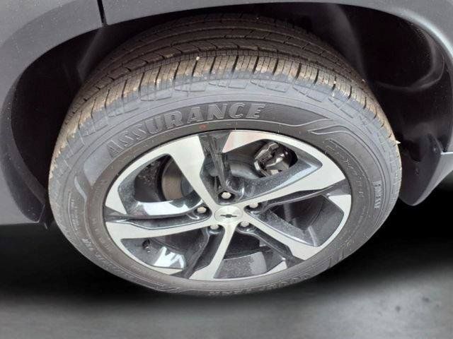 New 2026 Chevrolet Trax RS w/ Driver Confidence Package FWD image 11