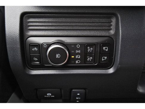 Used 2026 Ford F250 Platinum AWD/4WD image 19
