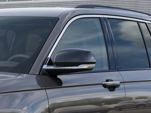 New 2025 Jeep Grand Cherokee Limited image 12