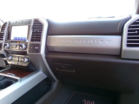 Used 2021 Ford F250 King Ranch w/ King Ranch Ultimate Package image 17