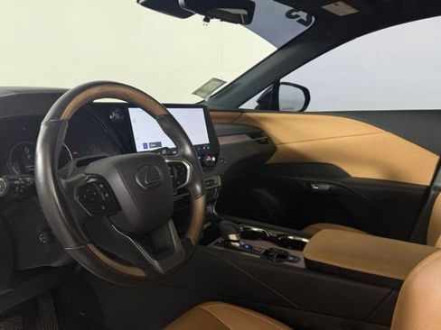 Certified 2023 Lexus RX 350 Premium Plus w/ Accessory Package AWD/4WD image 4