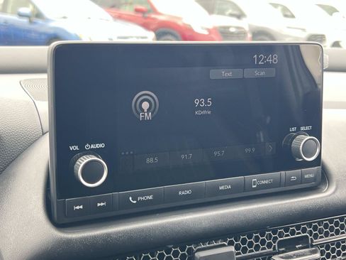 Certified 2025 Honda HR-V Sport image 12