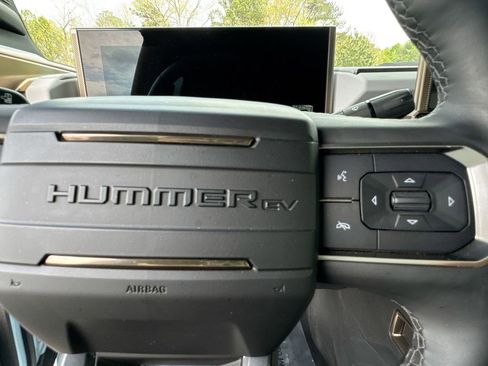 Used 2024 GMC Hummer EV 3X image 18