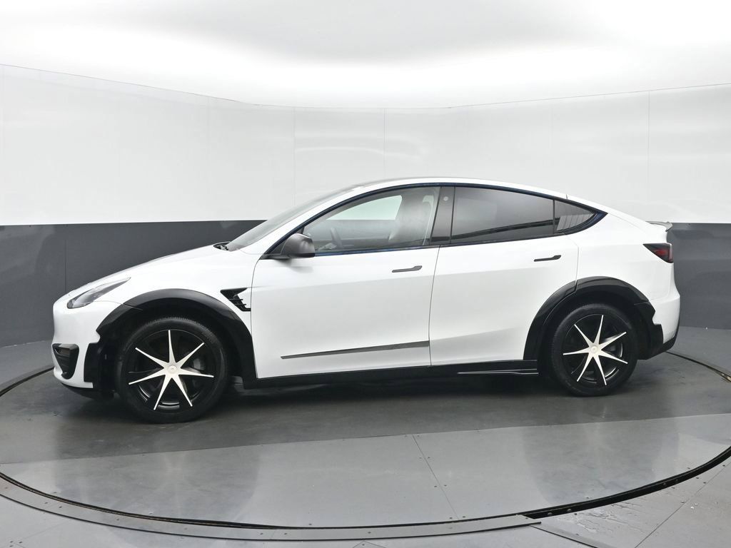 Used 2023 Tesla Model Y Long Range AWD/4WD image 6