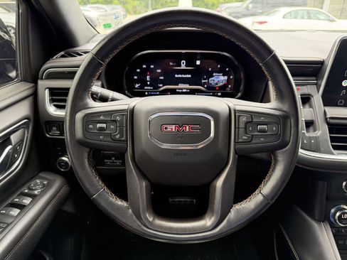 Used 2022 GMC Yukon AT4 AWD/4WD image 10