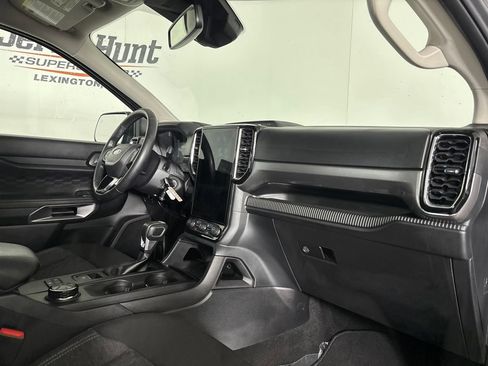 Used 2024 Ford Ranger XLT w/ Equipment Group 301A High AWD/4WD image 32