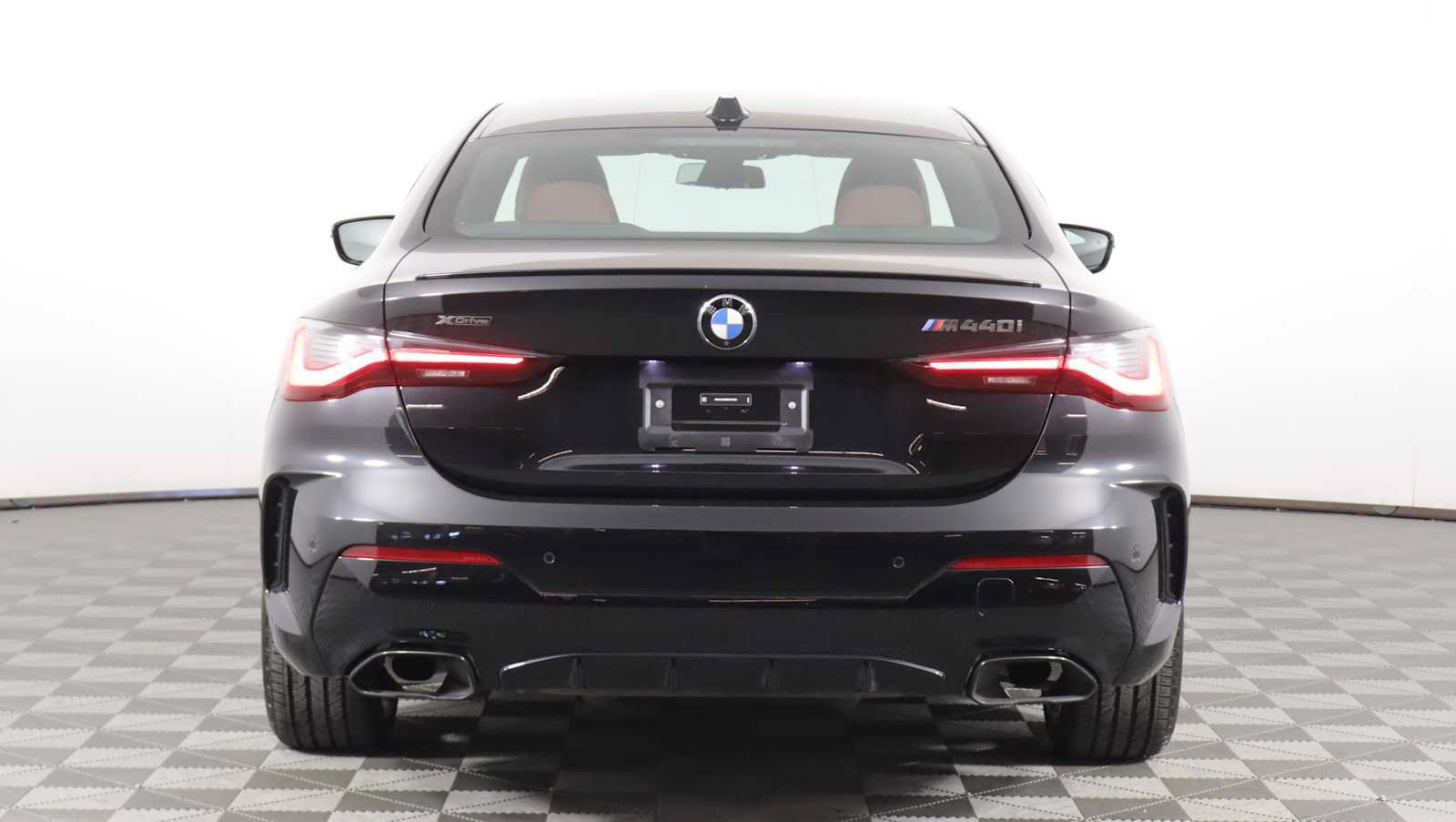 Used 2024 BMW 440i xDrive Coupe w/ Premium Package AWD/4WD image 5