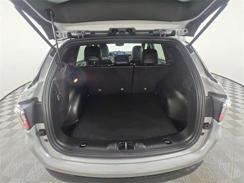 Used 2025 Jeep Compass Latitude w/ Convenience Group image 16