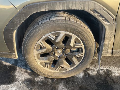 Certified 2025 Subaru Forester Premium w/ Convenience Package #1 image 9