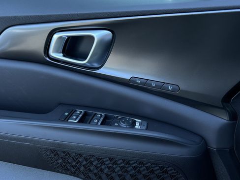 New 2026 Kia Carnival SX w/ SX Dark Edition Package FWD image 20