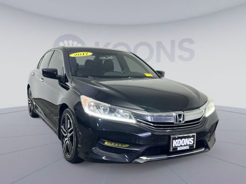 Used 2017 Honda Accord Sport Special Edition image 10
