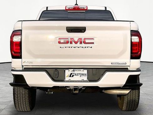 Used 2024 GMC Canyon Elevation w/ Convenience Package image 6