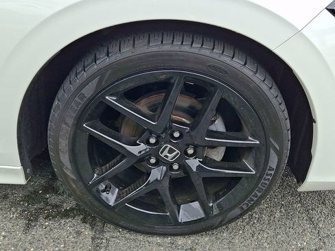 Used 2022 Honda Civic Sport image 8