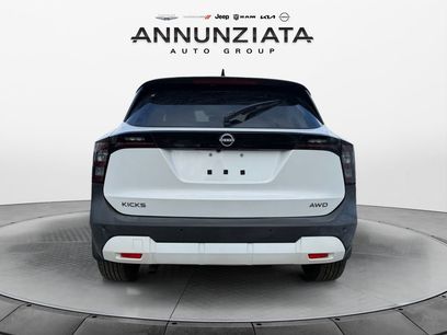 New 2026 Nissan Kicks SV w/ SV Premium Package