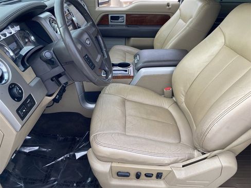 Used 2010 Ford F150 Lariat image 20