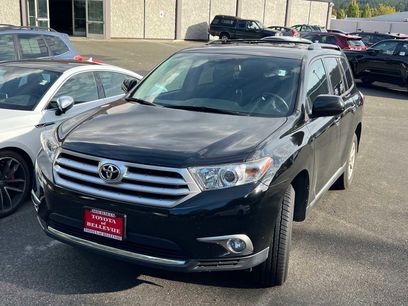 Used 2011 Toyota Highlander SE