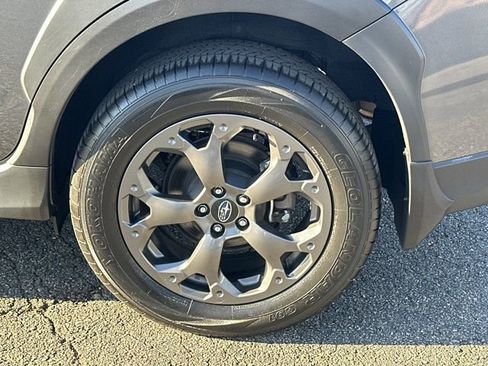 Used 2022 Subaru Crosstrek 2.5i Sport w/ Moonroof Package image 22